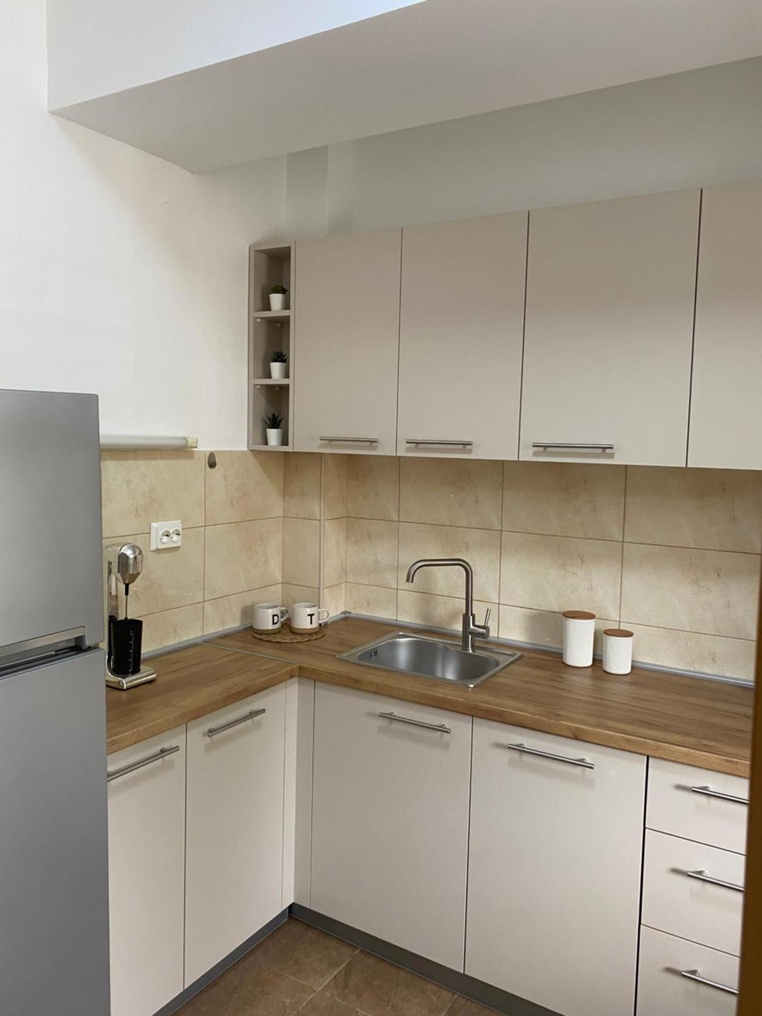 Best Value-Apartment In Skopje Esterno foto